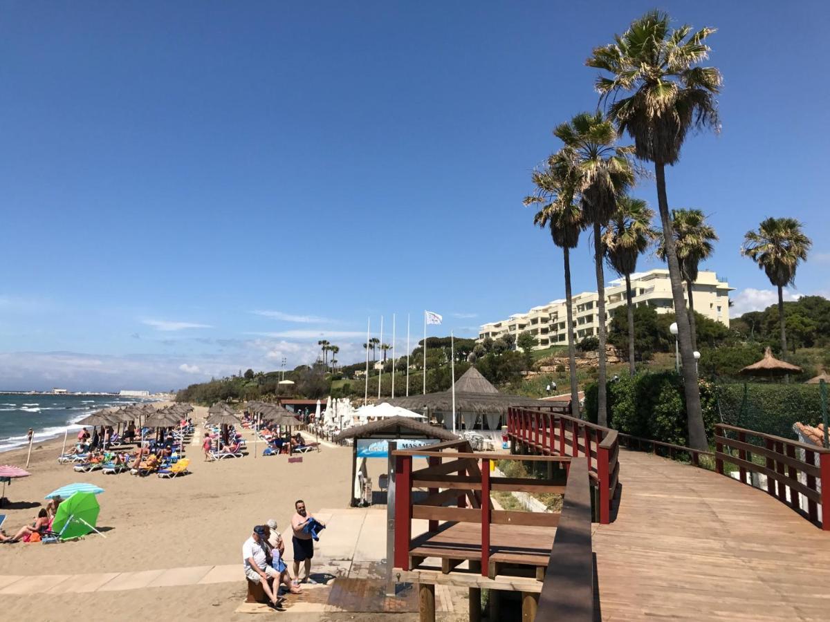 Beautiful Holiday Apartment 2 Bedroom Beach And Pool Malaga Marbella Calahonda Royale Mijas Costa Spain Exterior foto