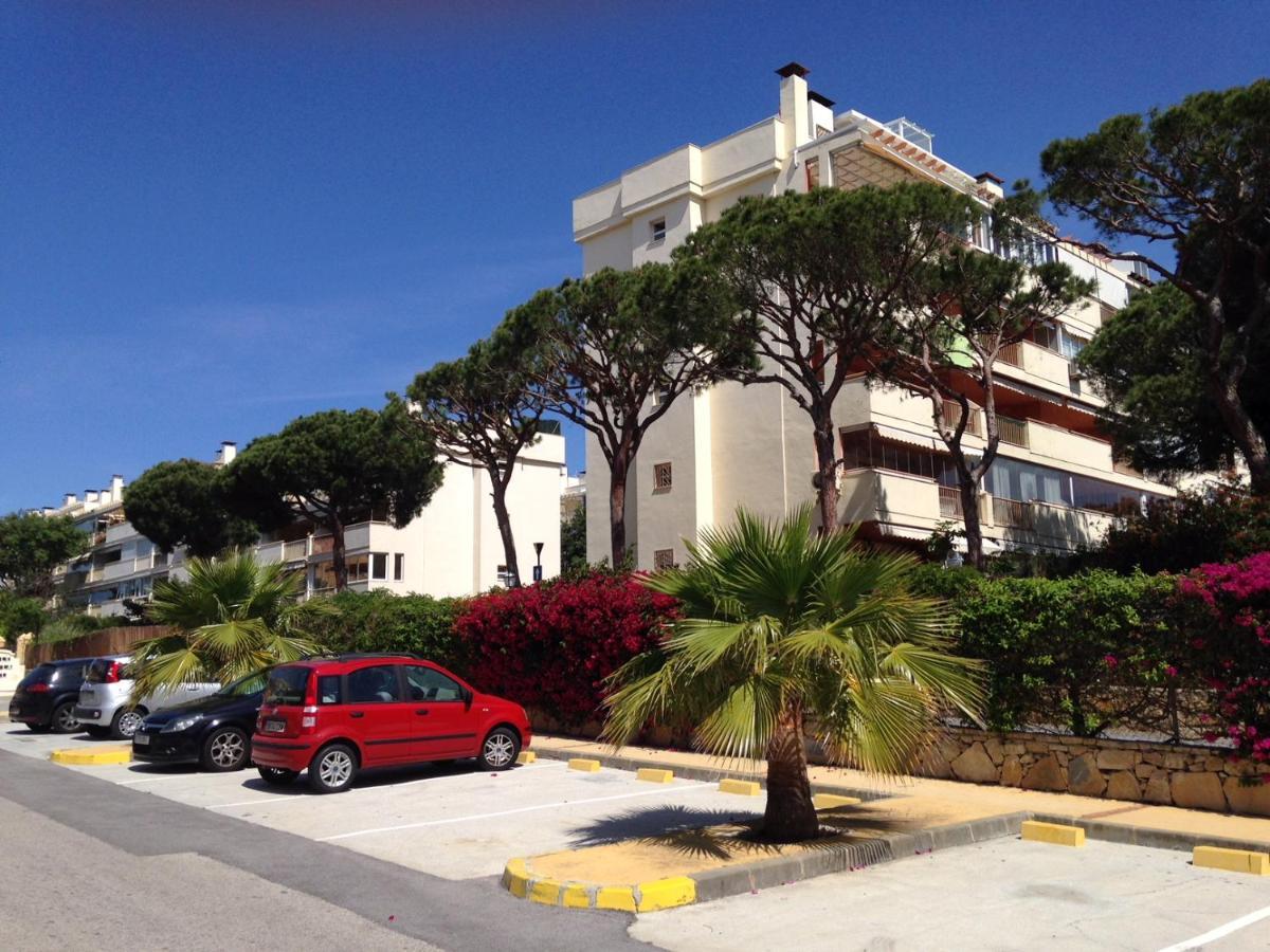 Beautiful Holiday Apartment 2 Bedroom Beach And Pool Malaga Marbella Calahonda Royale Mijas Costa Spain Exterior foto