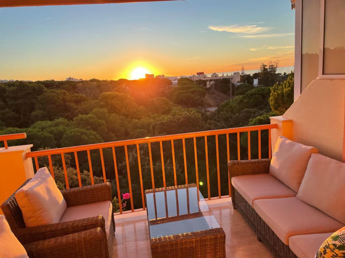 Beautiful Holiday Apartment 2 Bedroom Beach And Pool Malaga Marbella Calahonda Royale Mijas Costa Spain Exterior foto